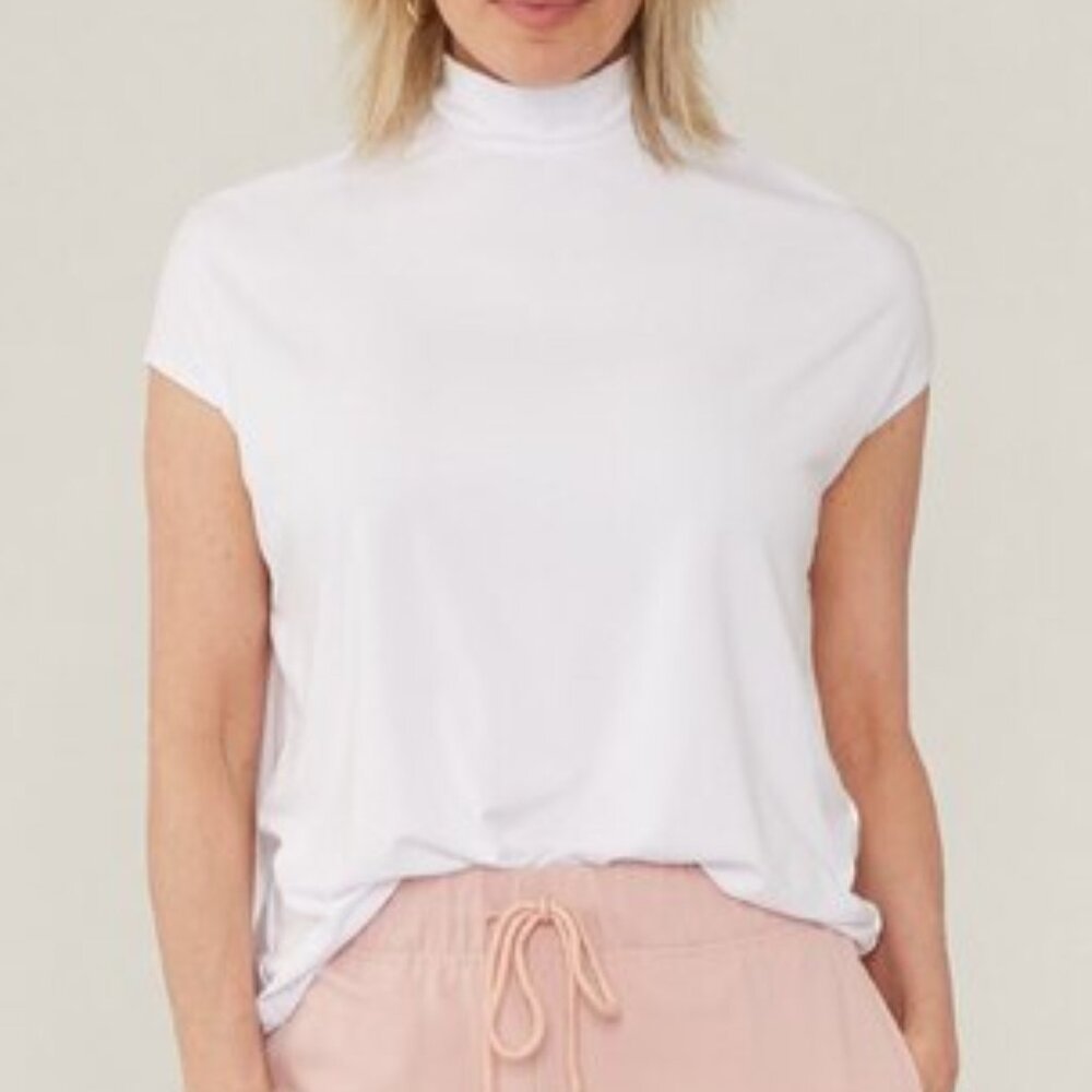 Brian Bailey White Mock Neck Sleeveless Top Size XL